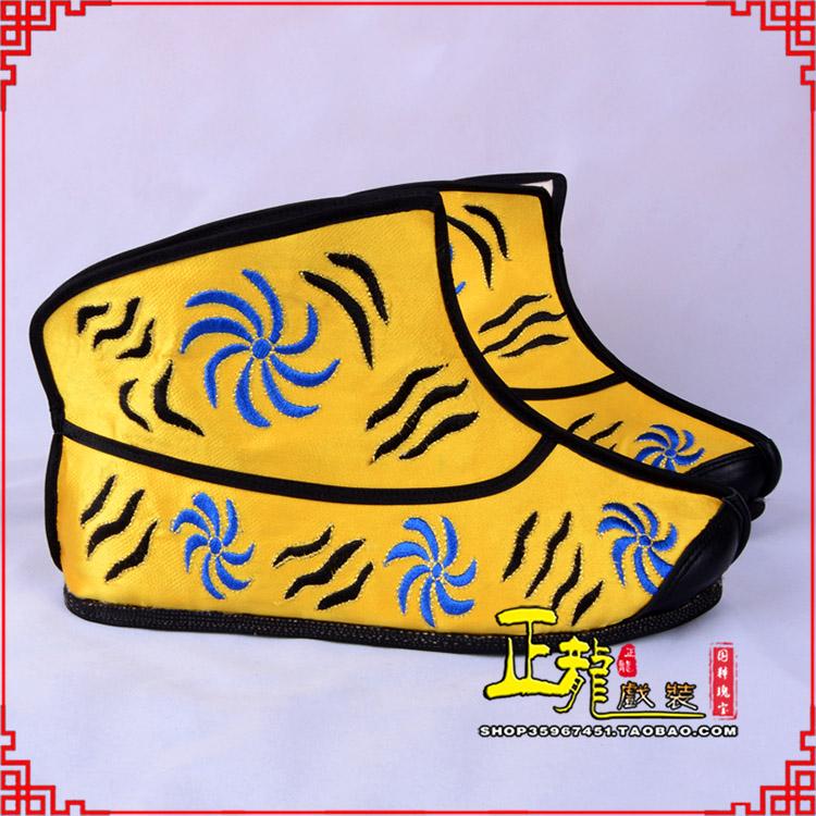 信宜.美猴王靴子虎纹靴金黄快靴 猴鞋